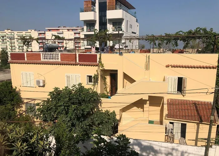 ゲストハウス Rei's Place Vlorë