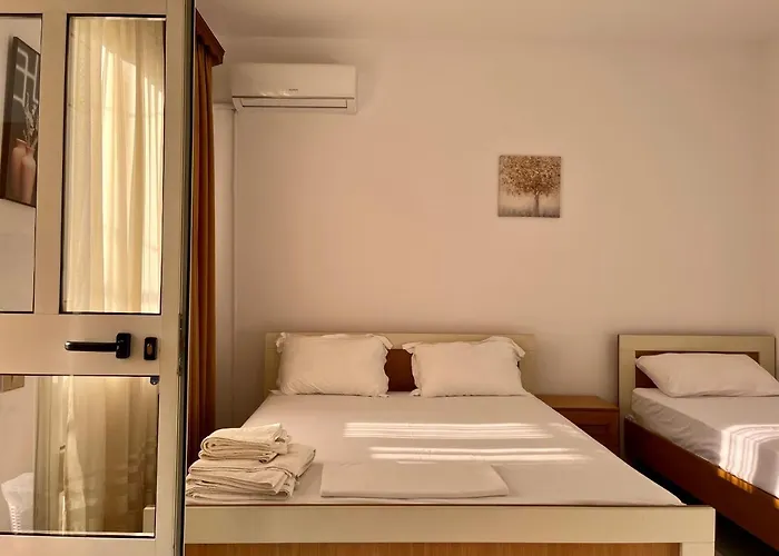Rei's Place 3* Vlorë