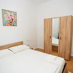 Rei's Place Gæstehus