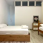 Rei's Place 3*