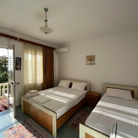 بيت ضيافة Rei's Place