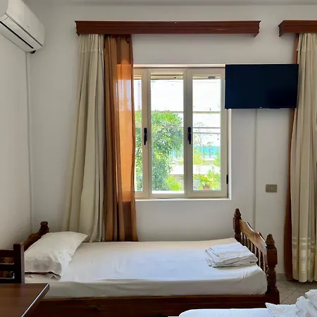 Rei's Place Guest house