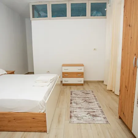 Rei's Place Guest house