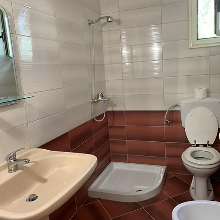 Rei's Place Guest house