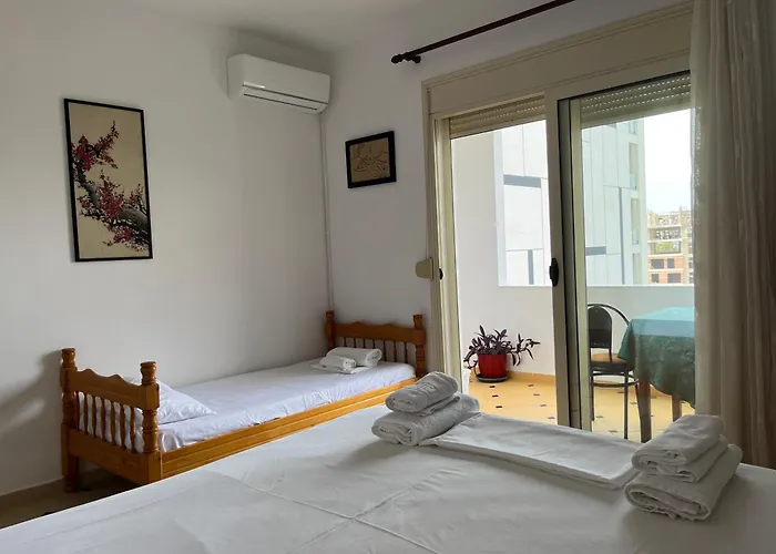 Rei's Place 招待所 Vlorë