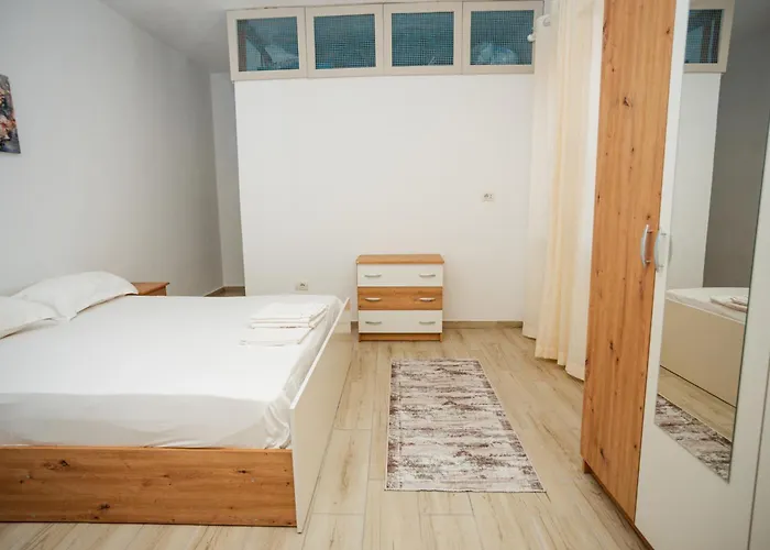 Rei's Place 招待所