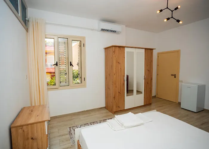 Rei's Place 招待所 3*